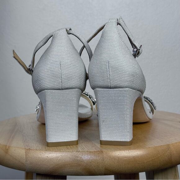 Badgley Mischka Silver Crystal Block Heel Sandals 10 Wedding Evening Bridal Shoe - Picture 4 of 9